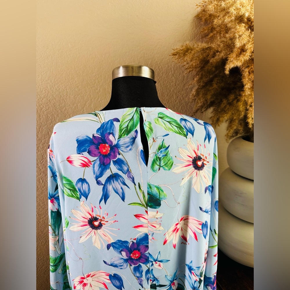 H&M Floral Blouse NWT - Picture 3 of 3
